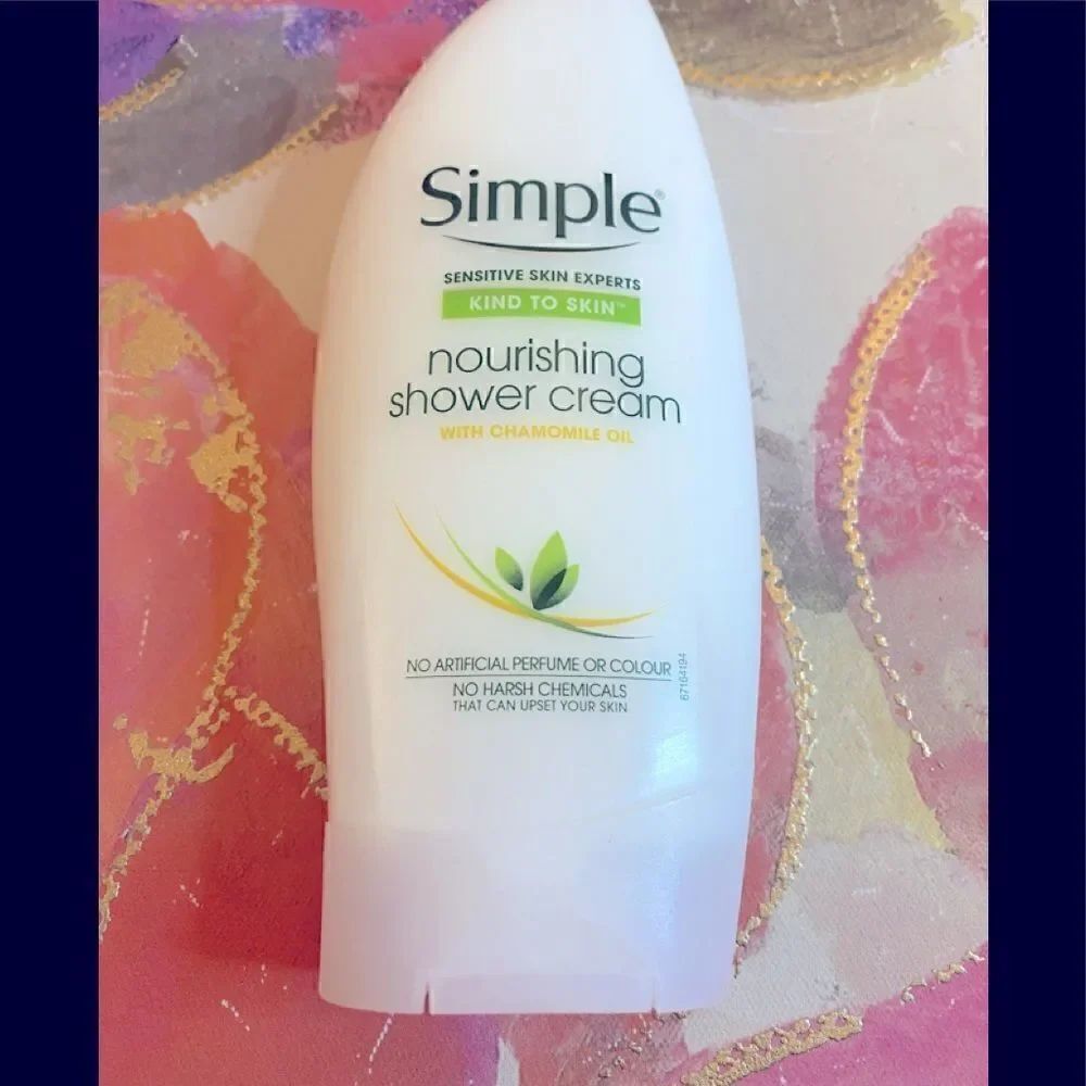 💥Simple Soothing Shower Cream with Chamomile Oil🎀